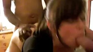 MyFamilyPies: Fighting Over A Blowjob στο PornHD με την Jessie Saint και τη Lily Bell