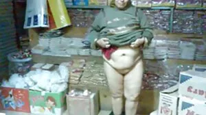 Καυτή ομάδα πορνοστάρ MILF που γαμιέται με έναν άντρα