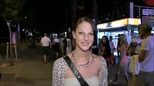 Η Lena Paul Caught Blowin' BFF's Daddy