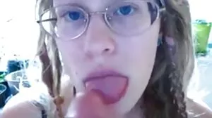 Η Ξανθιά Μεγάλη ( ? )( ? ) τσούλα Nikki Delano βρίσκει τον Φαλλό!